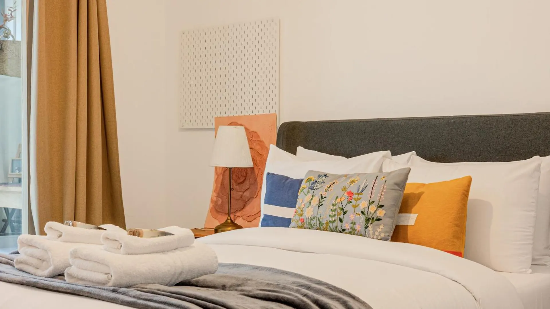 Lovely 1Br Flat, 10Min Langdon Park Dlr Station London